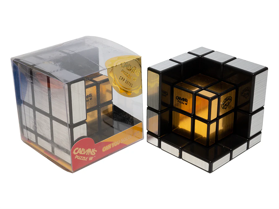 Grey Matter Mirror Illusion Cube - Image 4