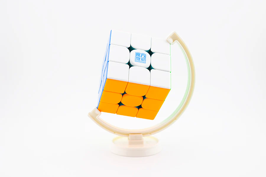 Maru Globe Cube Stand - Image 2